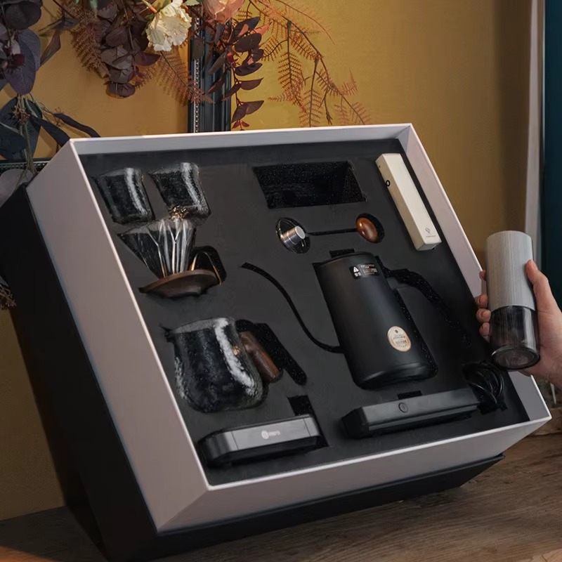Luksusowy zestaw do parzenia k – Coffee Equipment Gift Set recenzja i cena